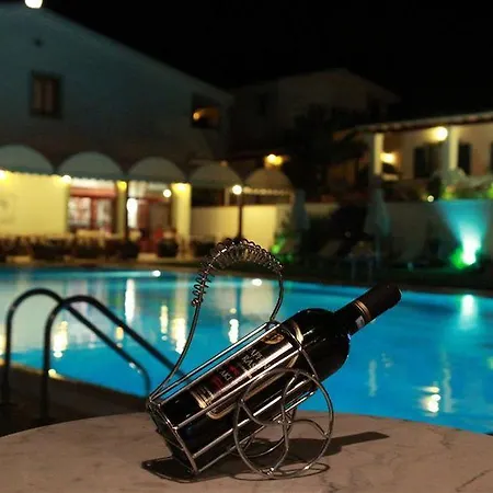 Hotel Paradise Corfu 3*