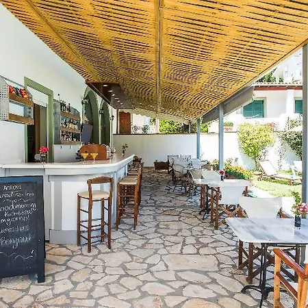 Hotel Paradise Corfu 3*