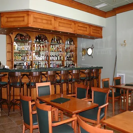 Paradise Corfu 酒店