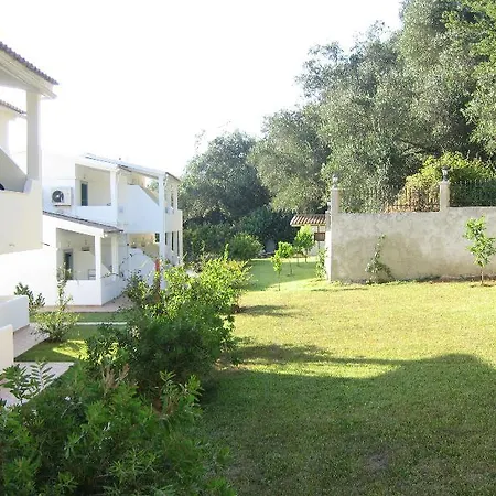 酒店 Paradise Corfu